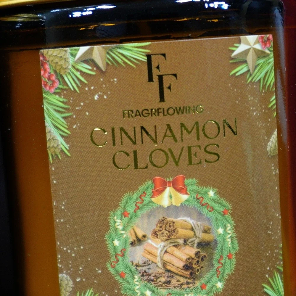 Fragrflowing scented candle